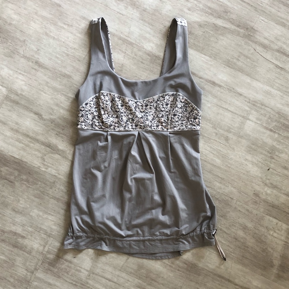 Lululemon Athletic Top Size 4